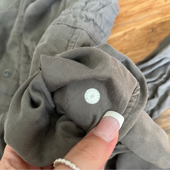 Lululemon City Stroll Jacket Grey Sage - Picture 4 of 7